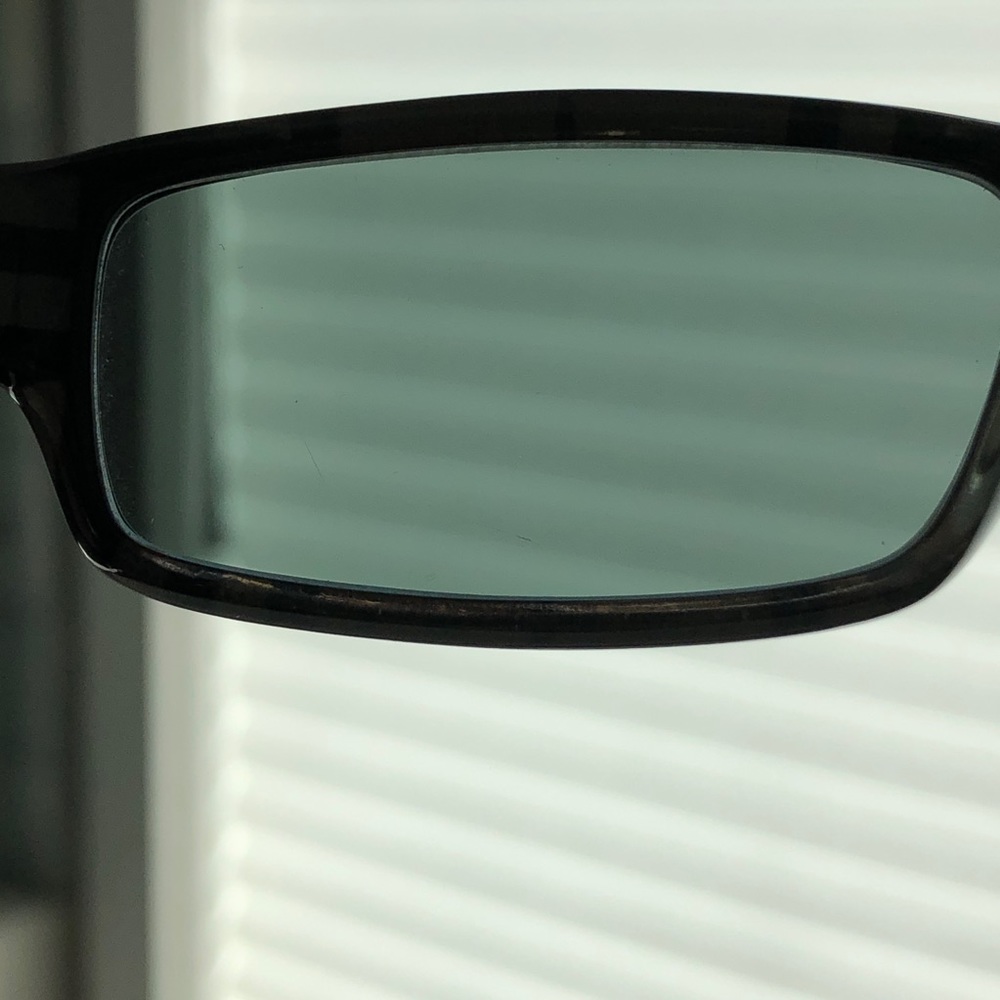 Black Burberry Rectangle Sunglasses - image 8